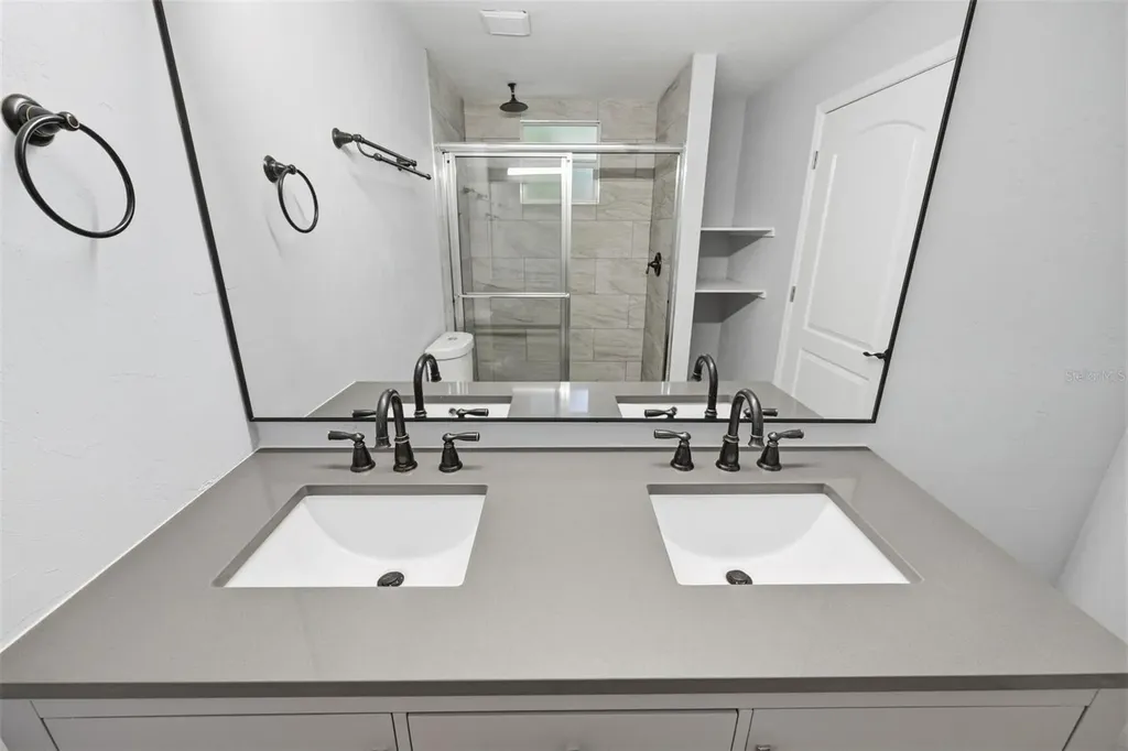 6840 NW 111th Lane Alachua FL 32615