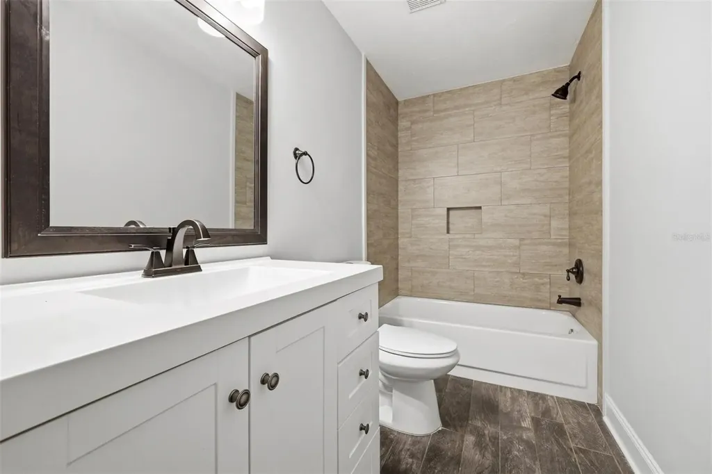 6840 NW 111th Lane Alachua FL 32615