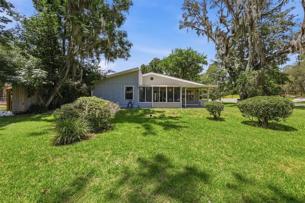 6840 NW 111th Lane Alachua FL 32615
