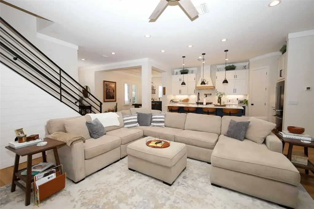 20 W Crest Avenue Winter Garden FL 34787