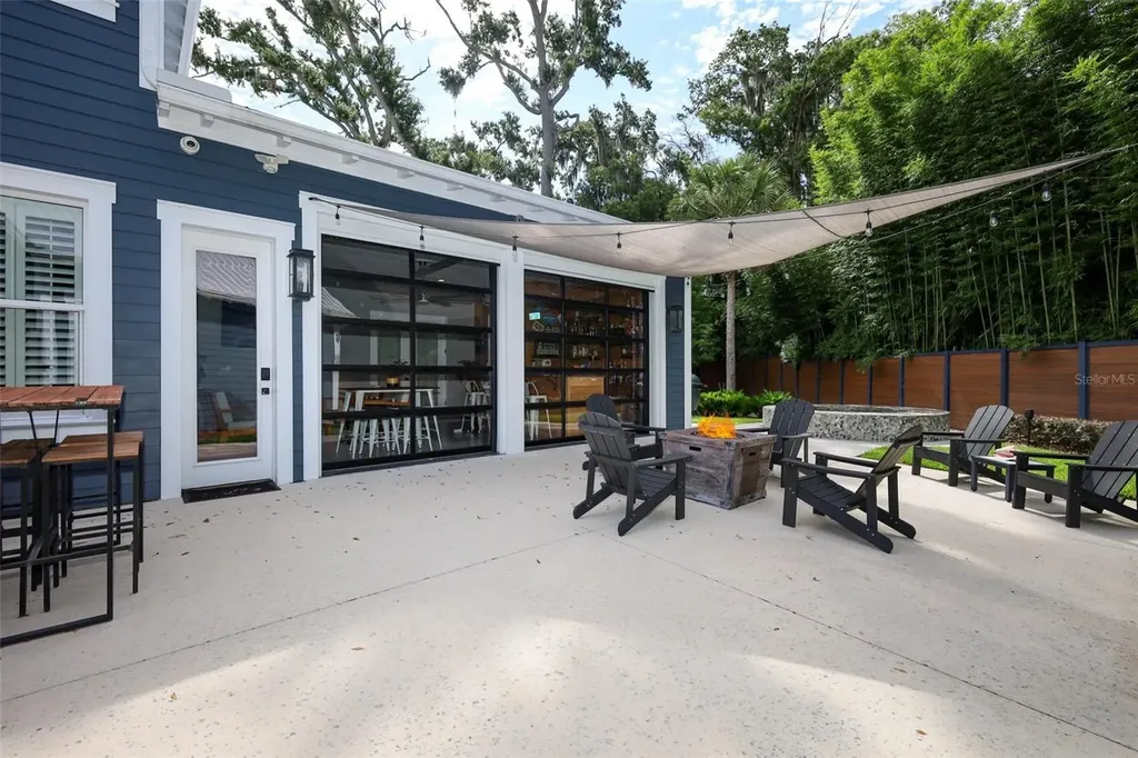20 W Crest Avenue Winter Garden FL 34787