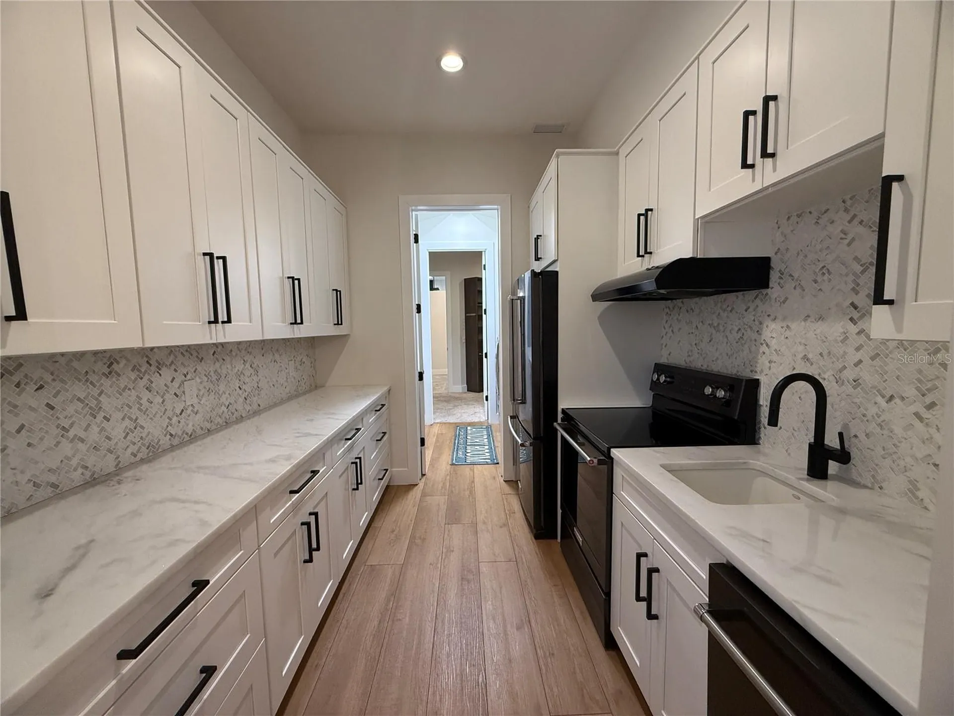 20 W Crest Avenue Winter Garden FL 34787