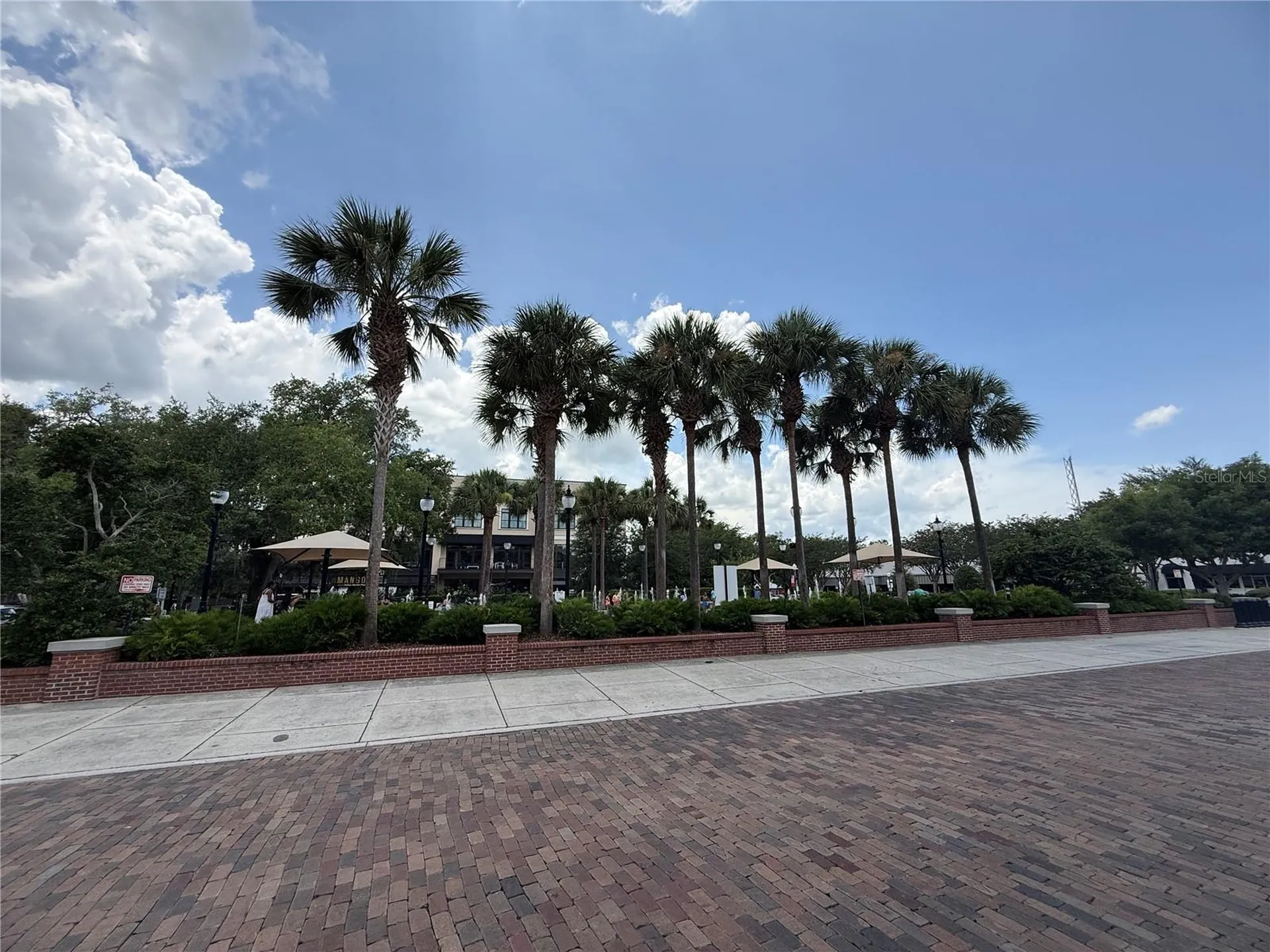20 W Crest Avenue Winter Garden FL 34787