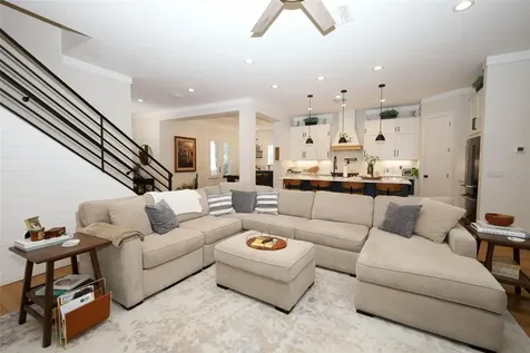 20 W Crest Avenue Winter Garden FL 34787