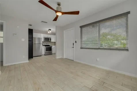 710 50th Avenue N St Petersburg FL 33703