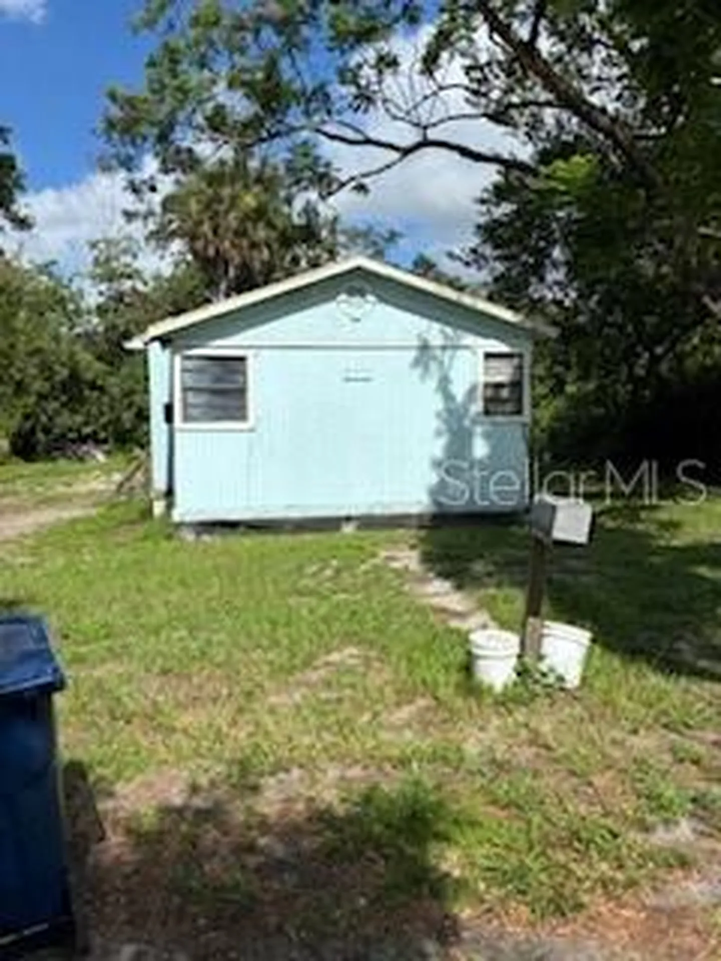 8310 N Hillsborough Lane Tampa FL 33604