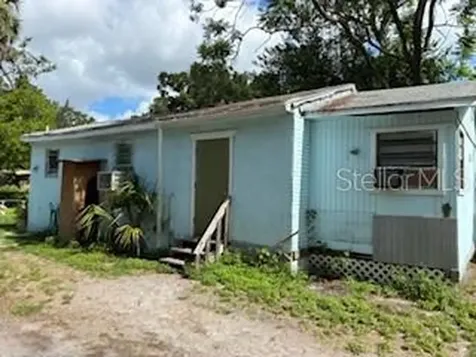 8310 N Hillsborough Lane Tampa FL 33604