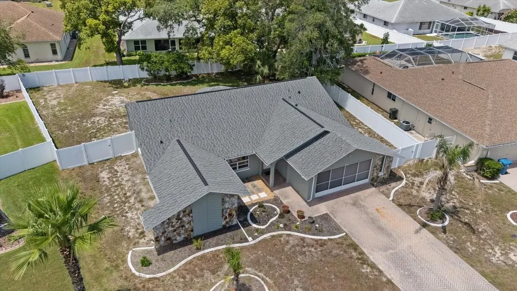 8166 Winding Oak Lane Spring Hill FL 34606