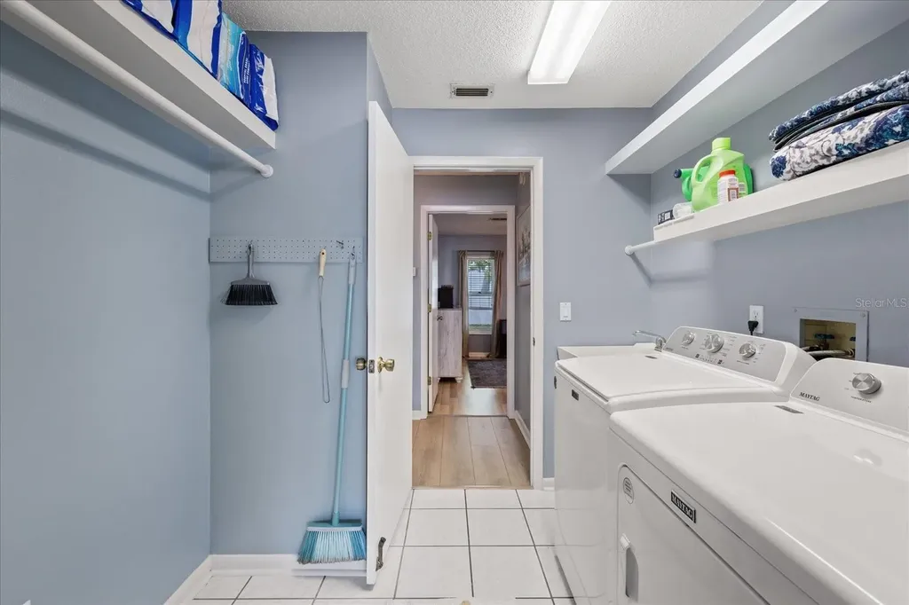 8166 Winding Oak Lane Spring Hill FL 34606