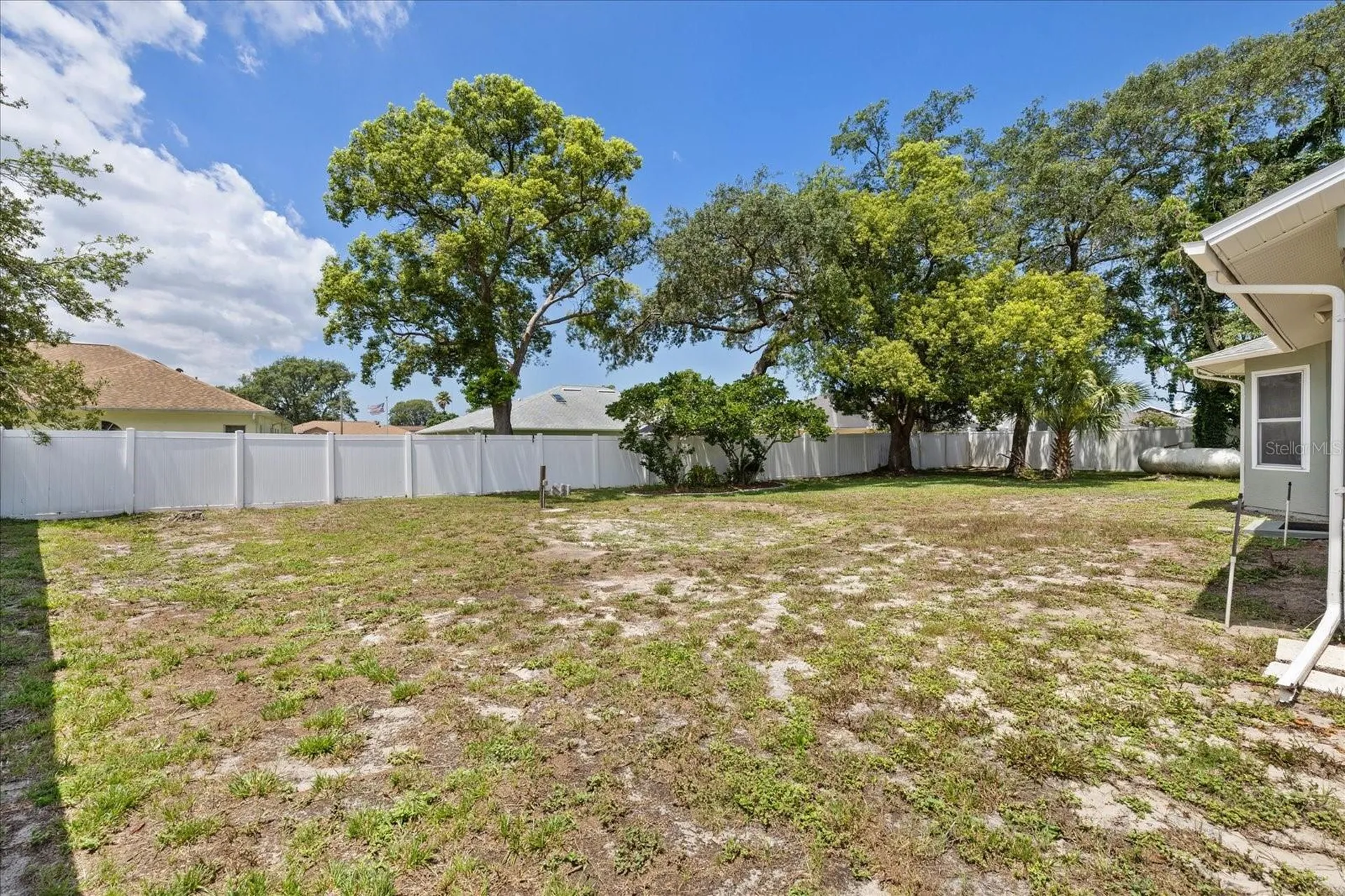 8166 Winding Oak Lane Spring Hill FL 34606