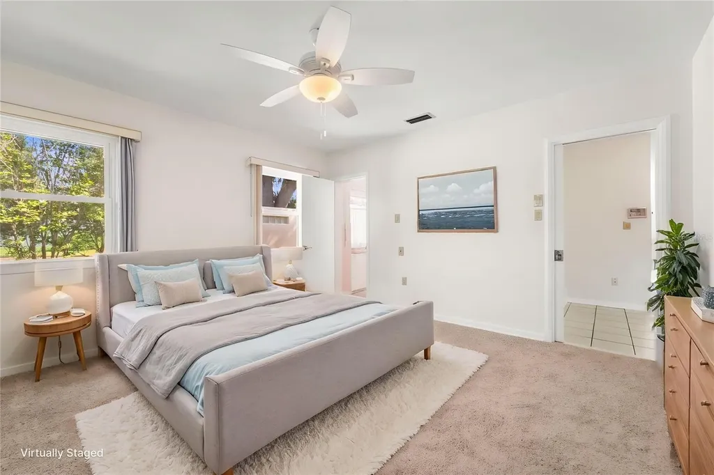 725 61st Street N St Petersburg FL 33710