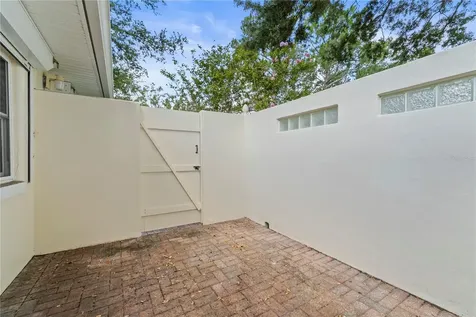 725 61st Street N St Petersburg FL 33710