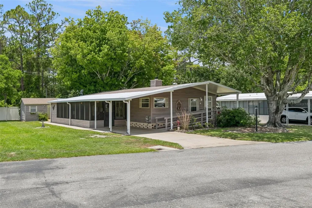 938 Blue Heron Boulevard Osteen FL 32764