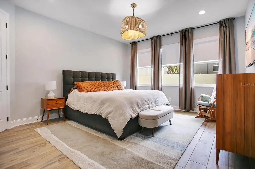 2022 Boss Hewett Street Winter Garden FL 34787