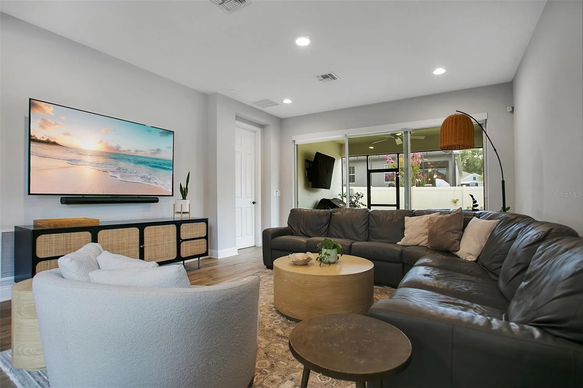 2022 Boss Hewett Street Winter Garden FL 34787