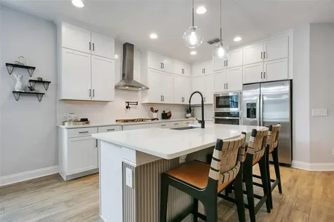 2022 Boss Hewett Street Winter Garden FL 34787