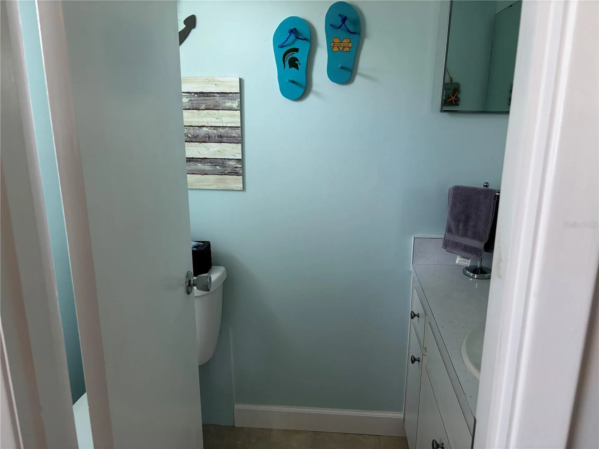 668 Park Circle Bradenton FL 34207