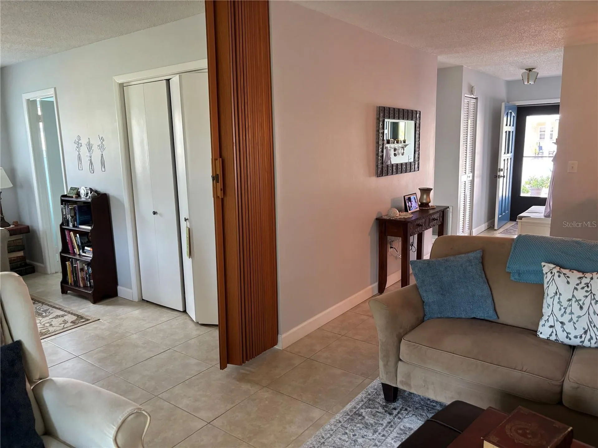 668 Park Circle Bradenton FL 34207