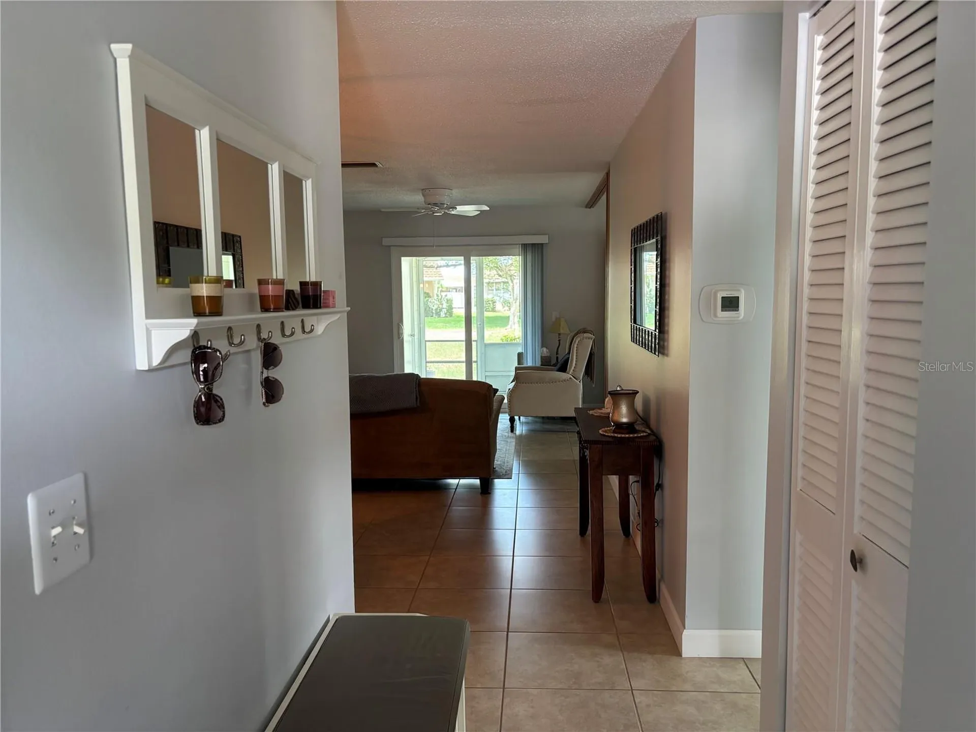 668 Park Circle Bradenton FL 34207