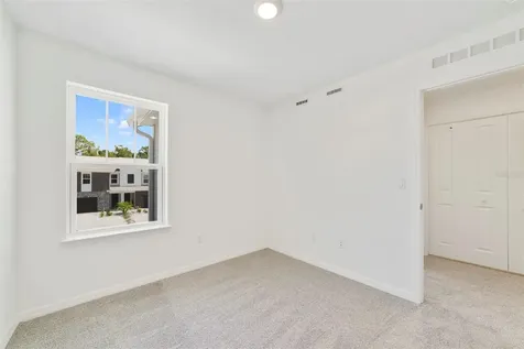 1657 Greenleaf Woods Cove Oviedo FL 32765