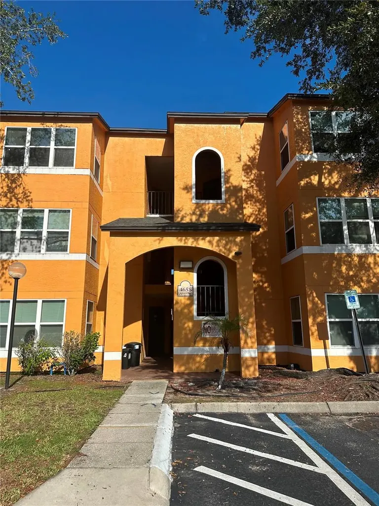 4658 Commander Drive Orlando FL 32822