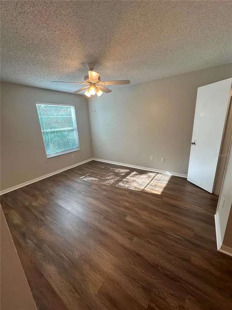 4658 Commander Drive Orlando FL 32822