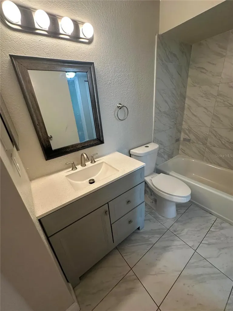 4658 Commander Drive Orlando FL 32822