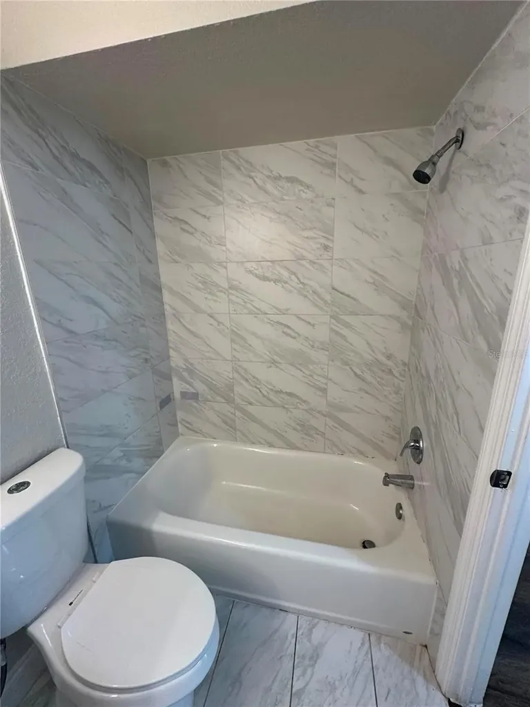 4658 Commander Drive Orlando FL 32822