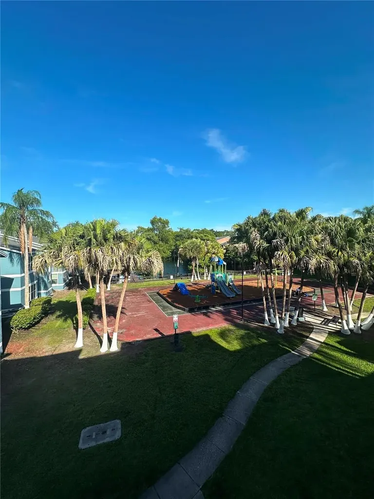 4658 Commander Drive Orlando FL 32822
