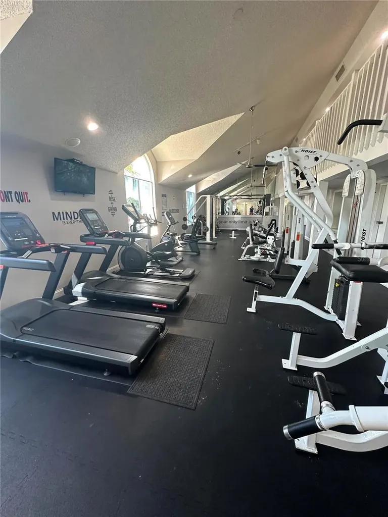 4658 Commander Drive Orlando FL 32822