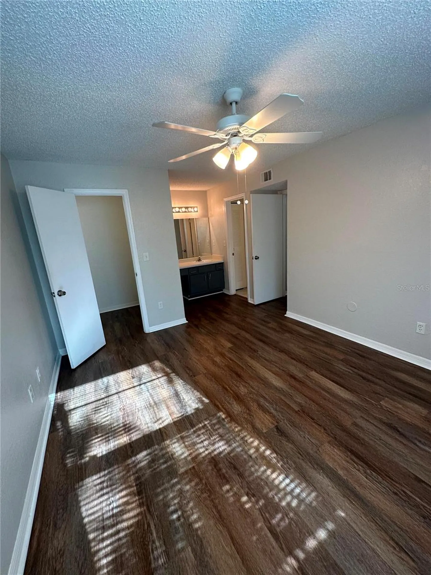 4658 Commander Drive Orlando FL 32822