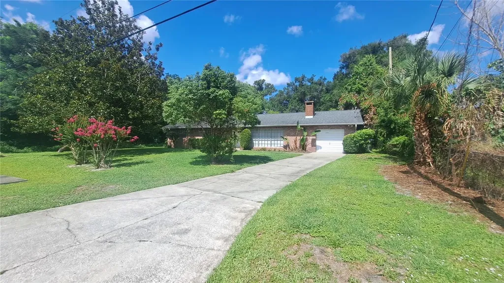 1426 Kingston Avenue Orlando FL 32807