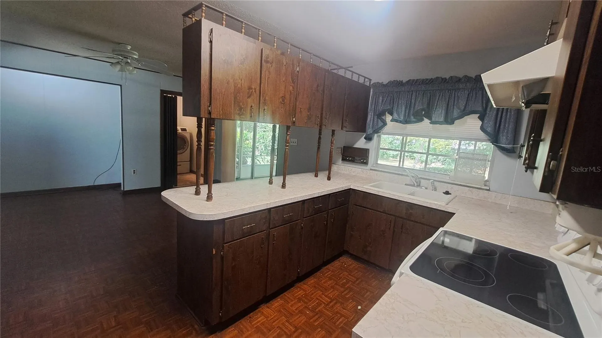 1426 Kingston Avenue Orlando FL 32807