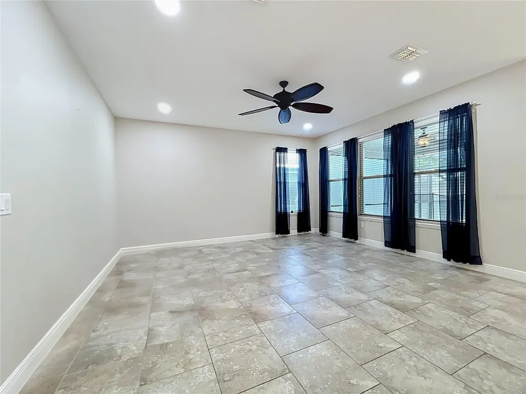 16131 Hampton Crossing Drive Winter Garden FL 34787