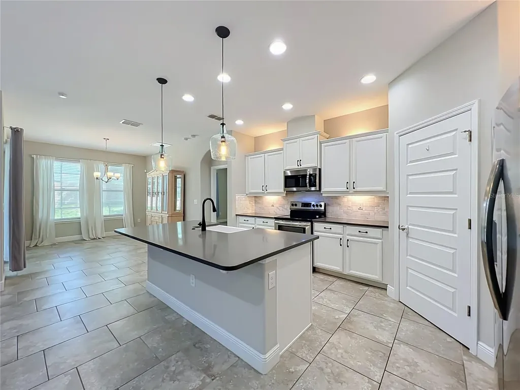 16131 Hampton Crossing Drive Winter Garden FL 34787