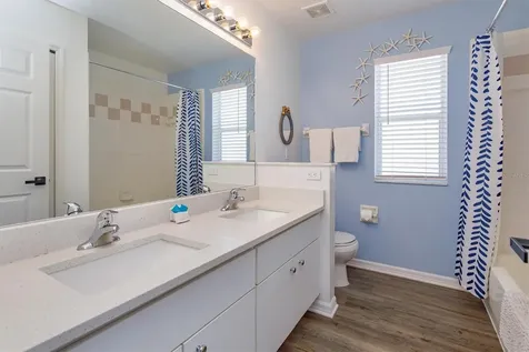 128 Wall Avenue Davenport FL 33896