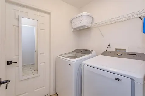 128 Wall Avenue Davenport FL 33896