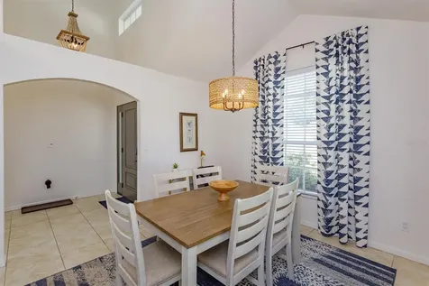 128 Wall Avenue Davenport FL 33896