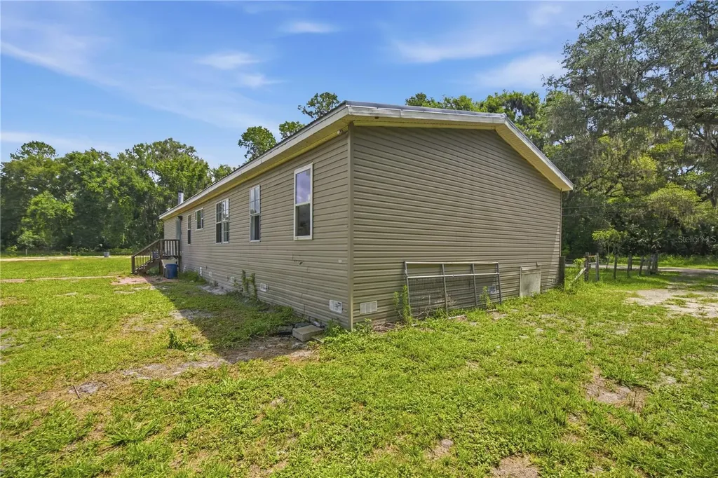16520 NE 42nd Avenue Citra FL 32113