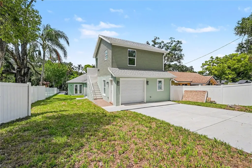 701 E Hollywood Street Tampa FL 33604