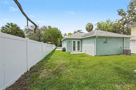 701 E Hollywood Street Tampa FL 33604