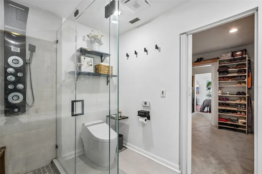 4379 44th Street S St Petersburg FL 33711