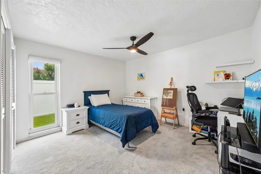 4379 44th Street S St Petersburg FL 33711