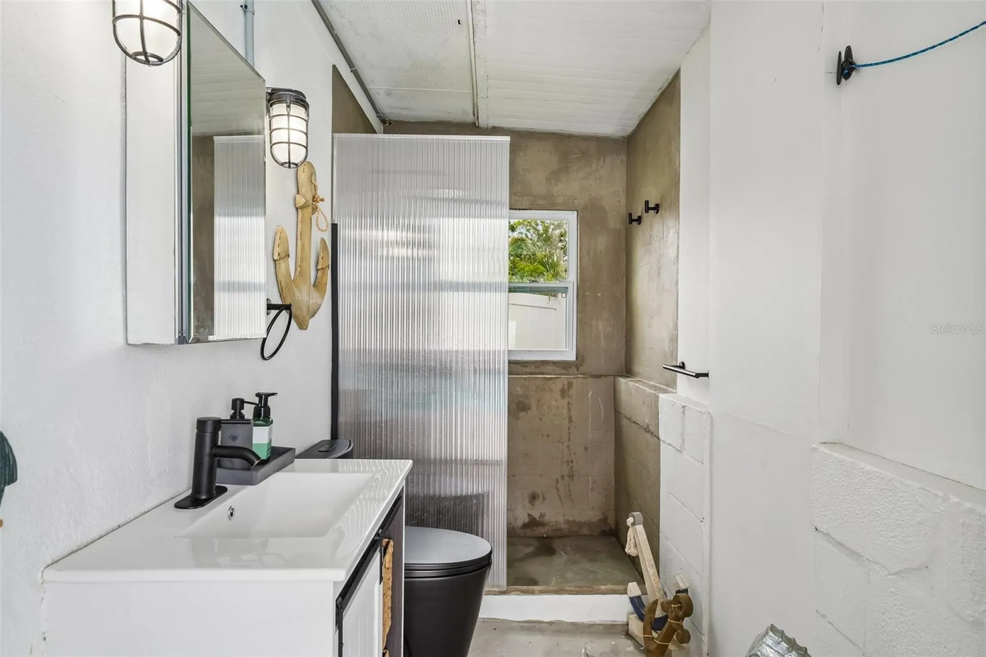 4379 44th Street S St Petersburg FL 33711