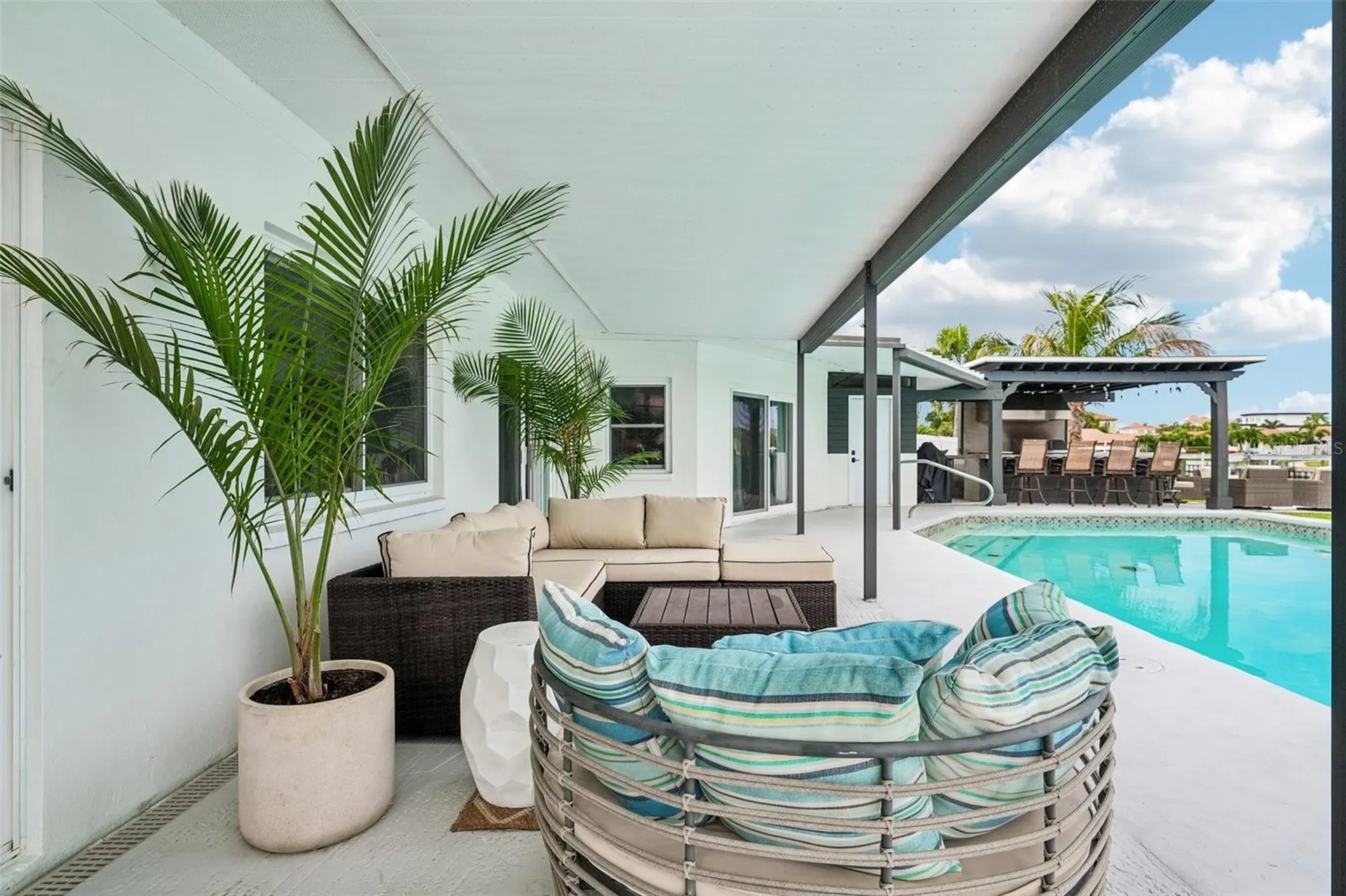 4379 44th Street S St Petersburg FL 33711