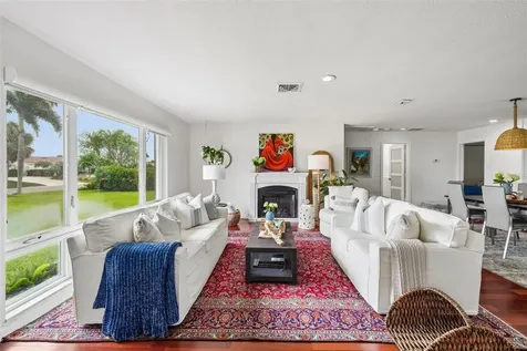 4379 44th Street S St Petersburg FL 33711