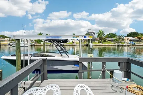 4379 44th Street S St Petersburg FL 33711