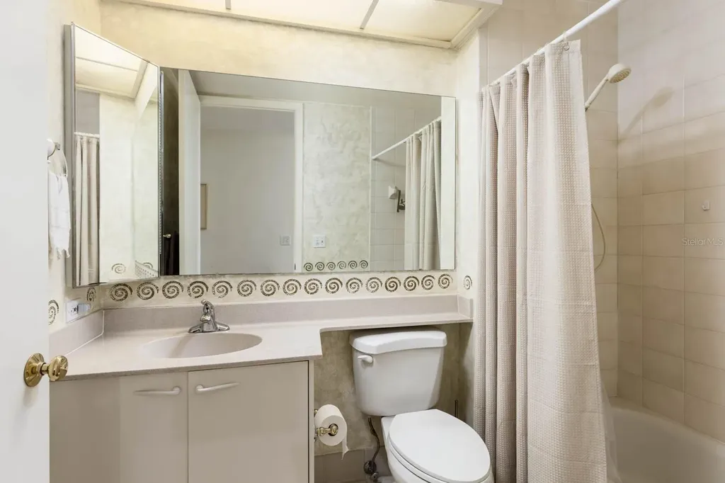 1560 Gulf Boulevard Clearwater Beach FL 33767