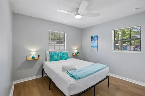 2214 23rd Avenue W Bradenton FL 34205