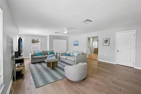 2214 23rd Avenue W Bradenton FL 34205
